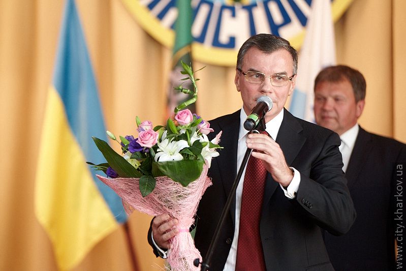Геннадій Кернес привітав колектив «Турбоатома» з Днем машинобудівника