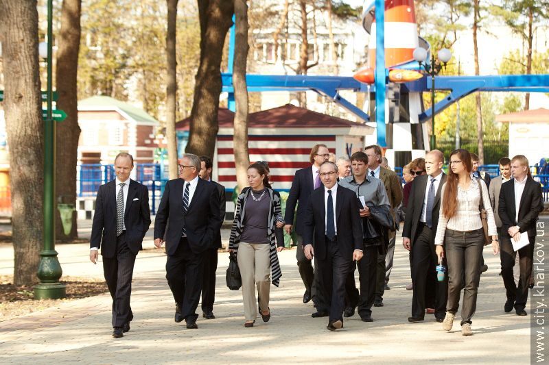 Представники ЄБРР високо оцінили реконструйований парк імені Горького
