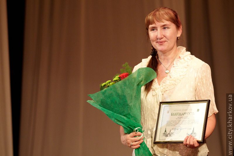 Геннадій Кернес привітав вчителів Фрунзенського району
