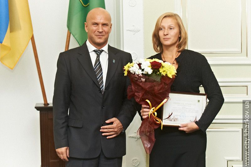Харків'ян, які зробили внесок у підготовку Євро-2012, нагородили почесними грамотами