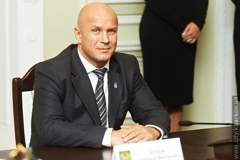 Харків'ян, які зробили внесок у підготовку Євро-2012, нагородили почесними грамотами