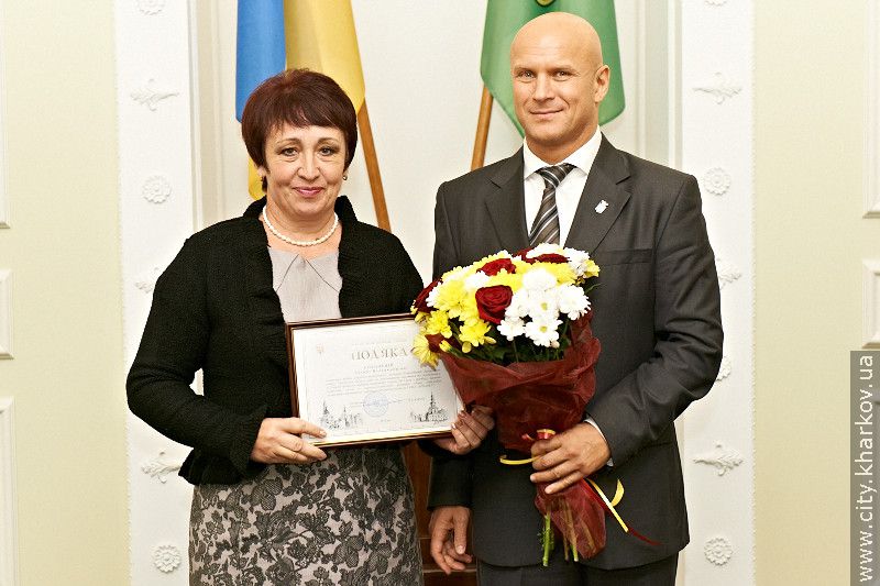 Харків'ян, які зробили внесок у підготовку Євро-2012, нагородили почесними грамотами