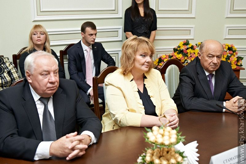 Найкращих юристів Харкова нагородили почесними грамотами