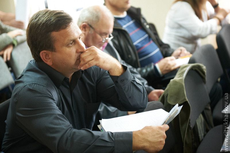 Британські фахівці проводять семінар з контролю чисельності безпритульних тварин