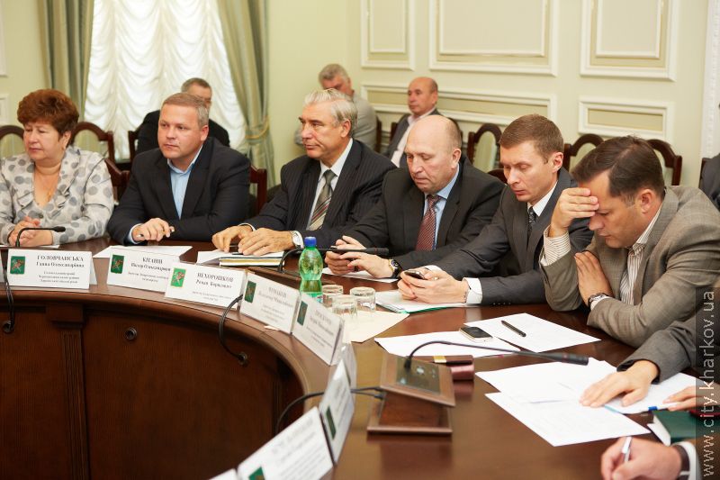15 комунальних підприємств отримають пільгу на землю