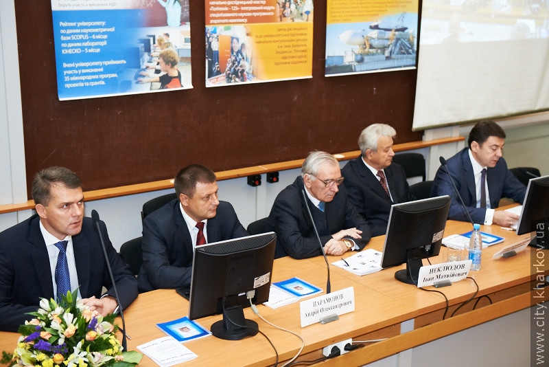 У ХПІ проходить міжнародна наукова конференція з високих технологій