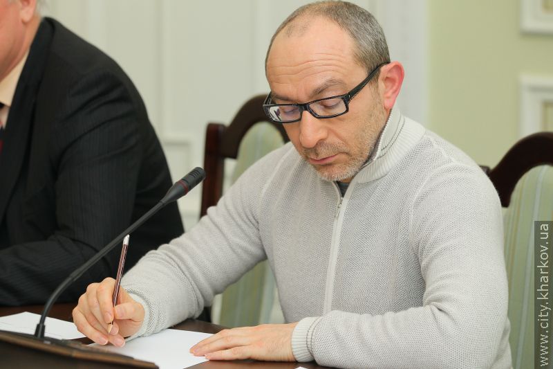 Всі роботи з реконструкції старої будівлі Харківського аеропорту повинні бути припинені