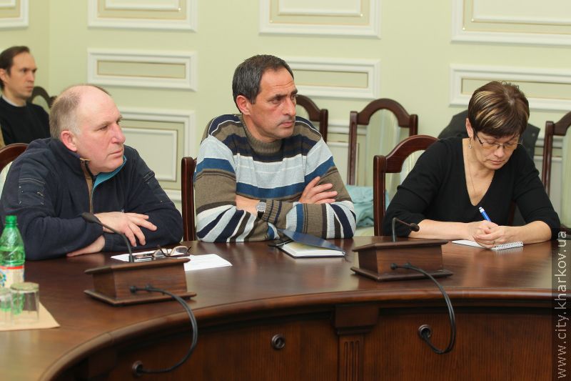 Всі роботи з реконструкції старої будівлі Харківського аеропорту повинні бути припинені