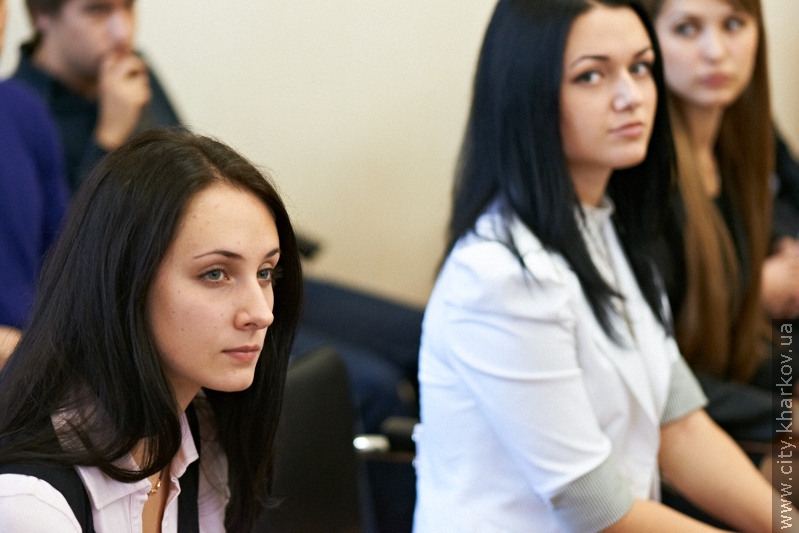 Юракадемія підписала угоду з роботодавцями про працевлаштування випускників