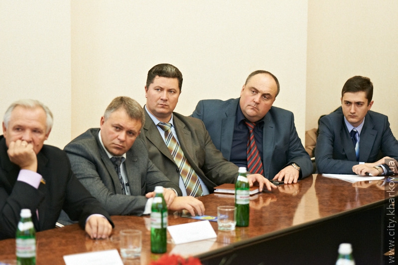 Юракадемія підписала угоду з роботодавцями про працевлаштування випускників