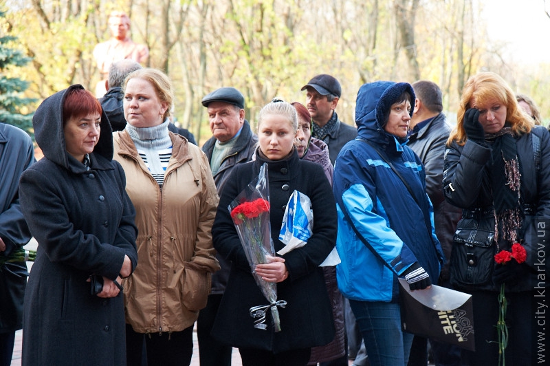 У Харкові відкрили меморіальні дошки Анатолієві Бугайцю (оновлено)