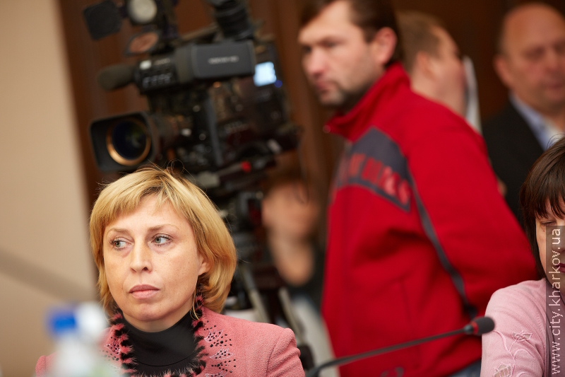 Геннадій Кернес провів прийом громадян в університеті імені Каразіна (доповнено)