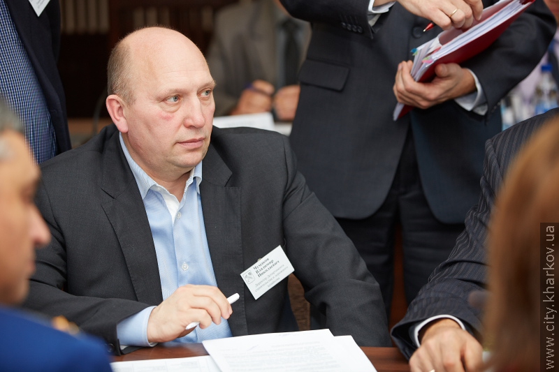 Геннадій Кернес провів прийом громадян в університеті імені Каразіна (доповнено)