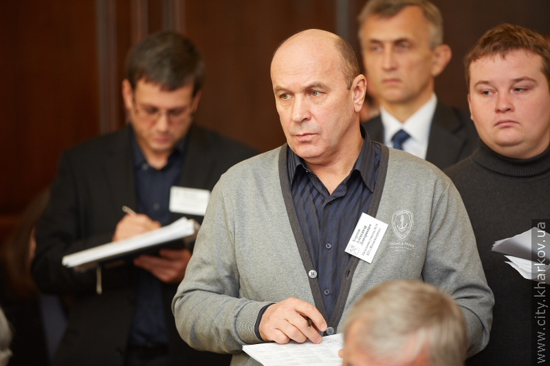 Геннадій Кернес провів прийом громадян в університеті імені Каразіна (доповнено)