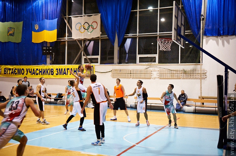 У Харкові проводять ігри унікальної для України баскетбольної ліги