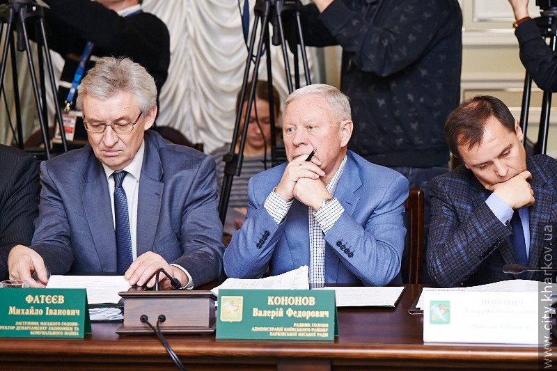 Заплановані реконструкція та капремонт доріг наближаються до завершення