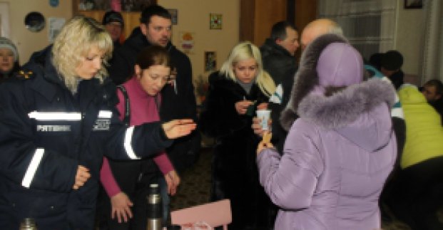 Харків'яни пропонують потерпілим від пожежі житло і теплі речі