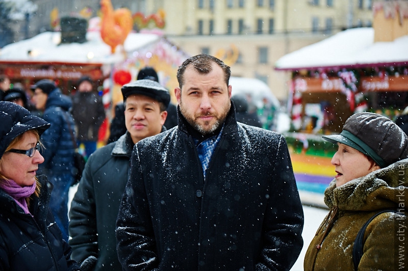 На площі Свободи відкрився новорічний ярмарок міст-побратимів