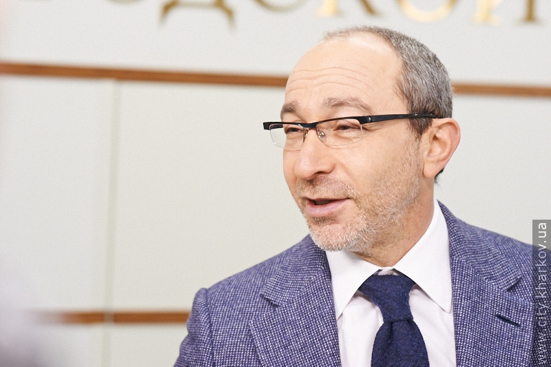 Читачі «Вечірнього Харкова» обрали Геннадія Кернеса «Лідером року»