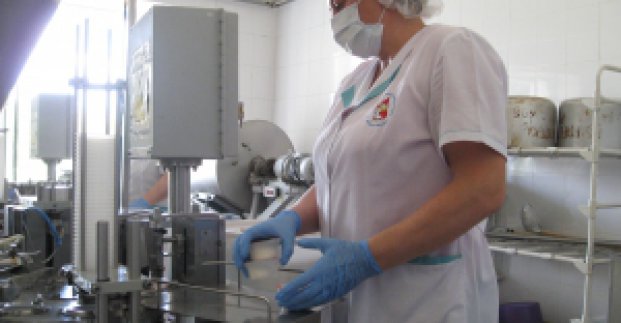 Діти-сироти отримуватимуть харчування молочної фабрики-кухні